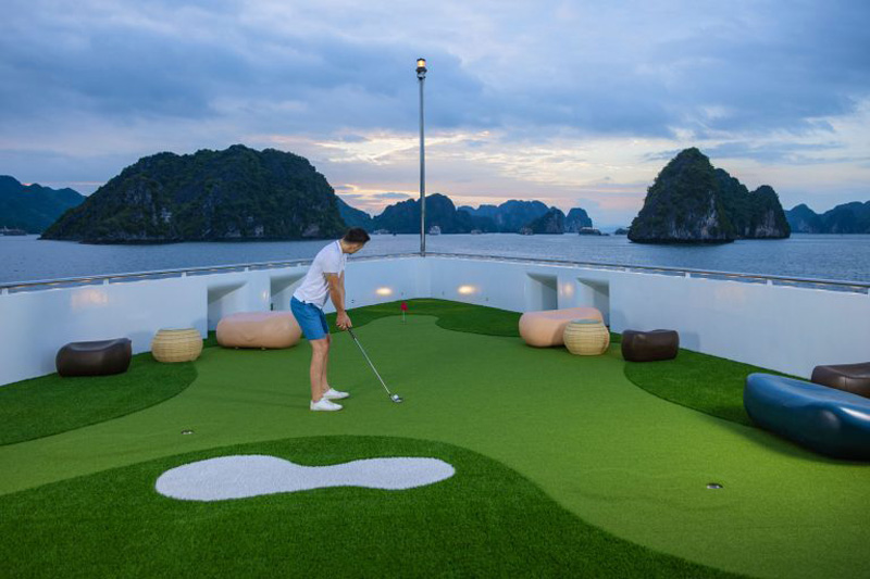 Golf Sea Stars Cruise Smiletravel Halong Bay