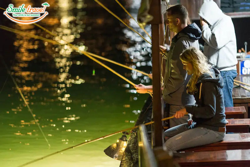 Night Squid Fishing La Casta Regal Cruise Smiletravel