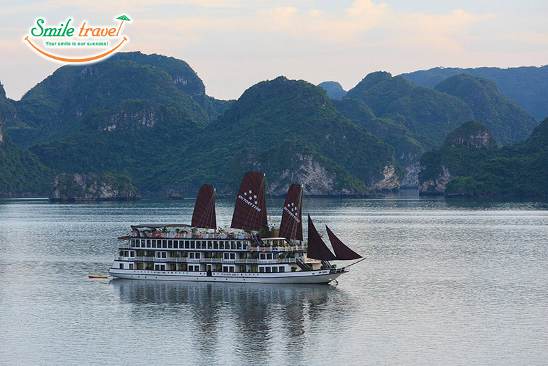 Overview du thuyen victory star smiletravel