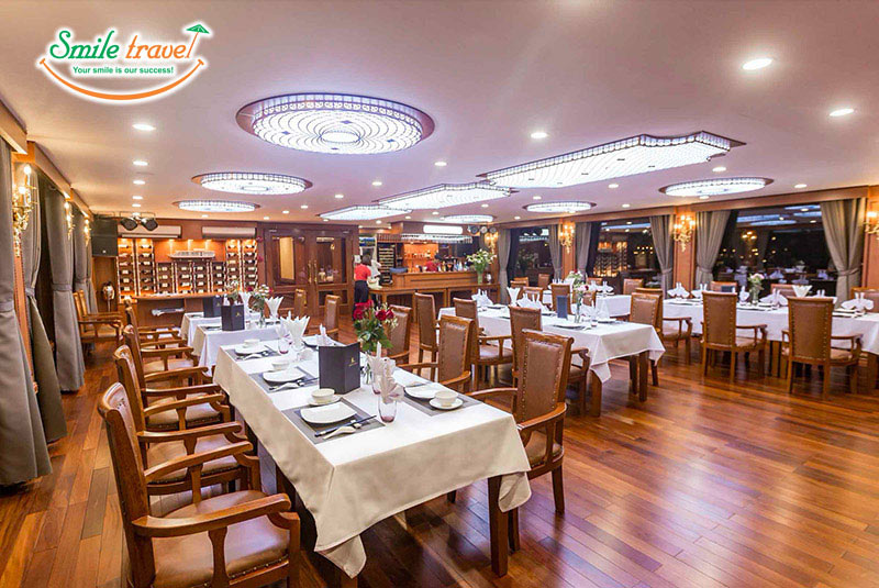 Restaurant Calypso Cruise Smiletravel