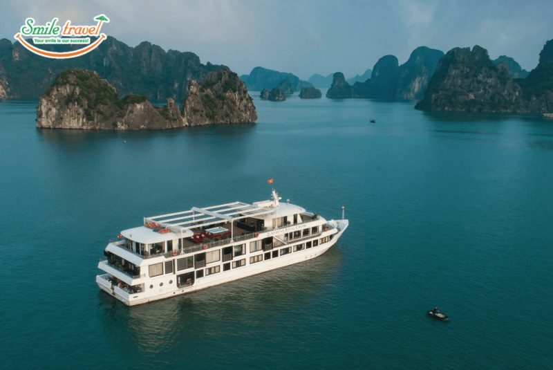 Overview Athena Cruise