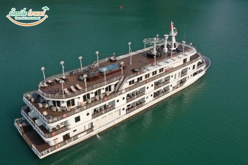 overview sundeck paradise