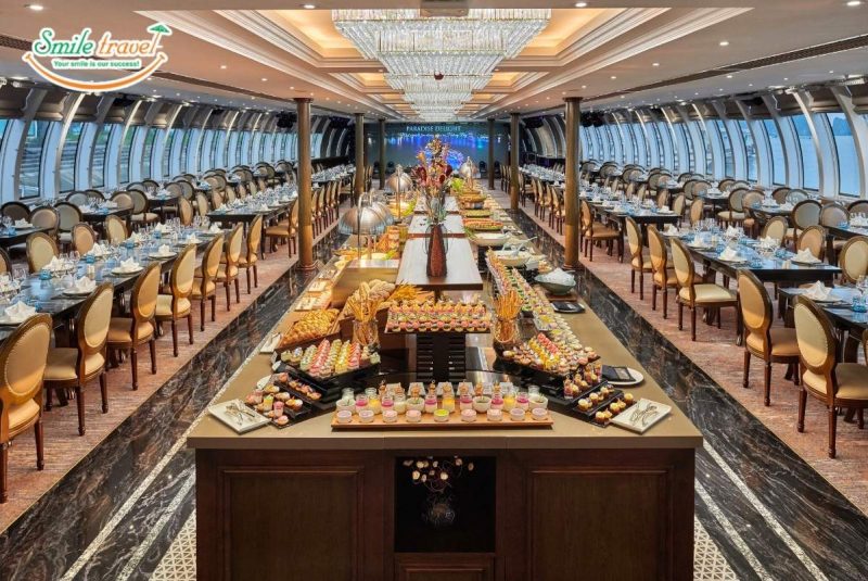 restaurant-paradise-delight-cruise-smiletravel
