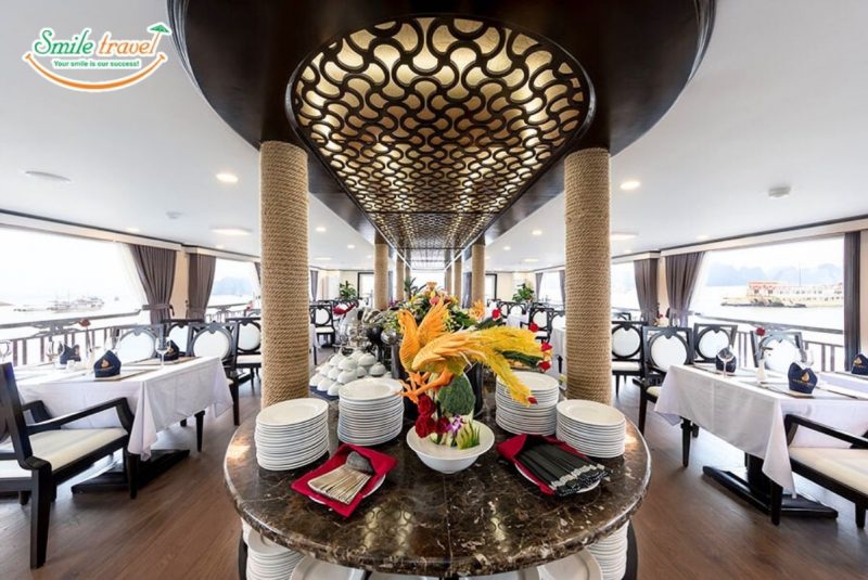 Nhà Hàng du thuyền hermes