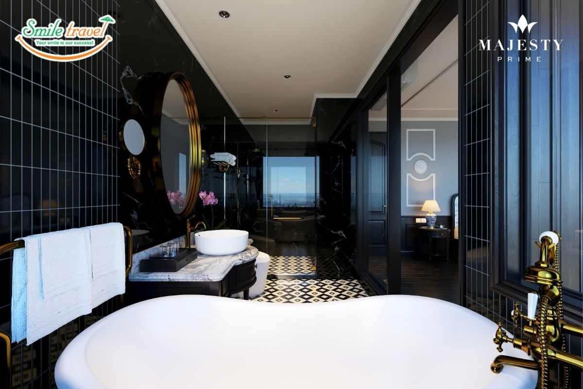suite-toilet-majesty-prime-cruise-smiletravel