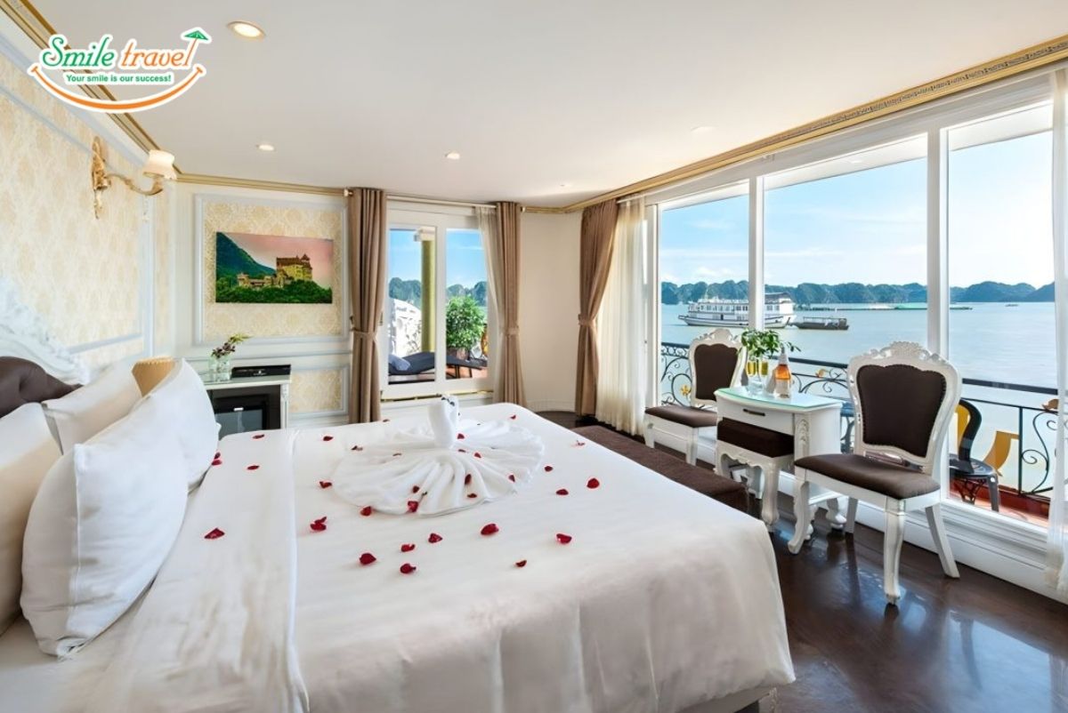 king&queen-suite-verdure-lotus-halong-cruise-smiletravel