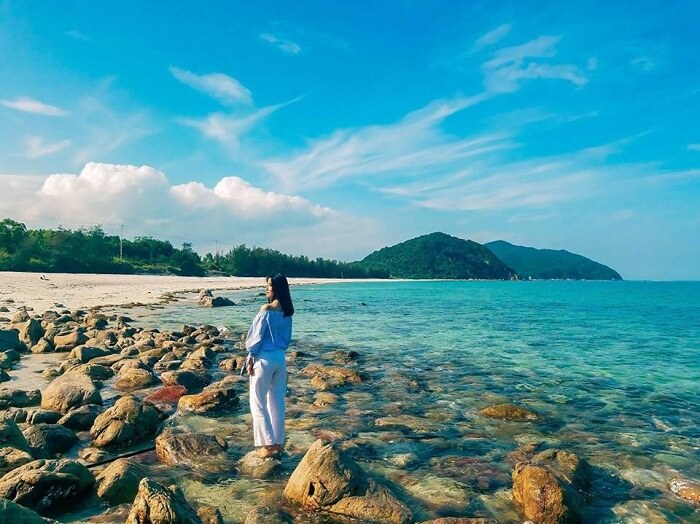 Bình Minh bên biển Quan Lạn