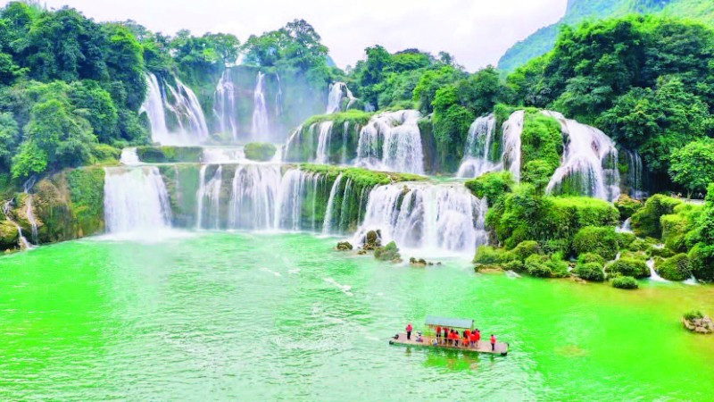 Thác bản giốc Cao Bằng