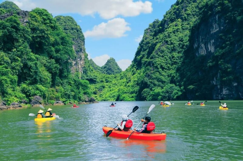 Chèo Thuyền Kayak