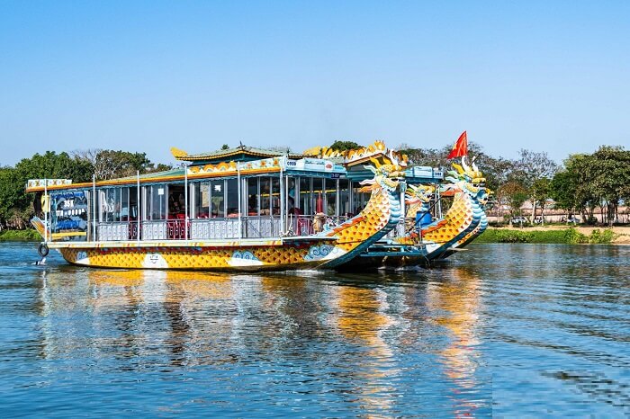Du Thuyền Sông Hương