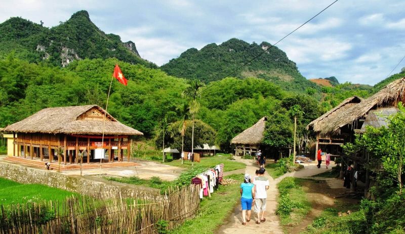 Du Lịch Mai Châu Hòa Bình
