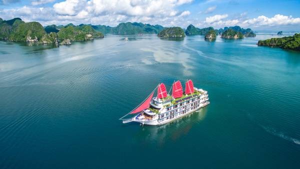 Du thuyền Oasis Bay