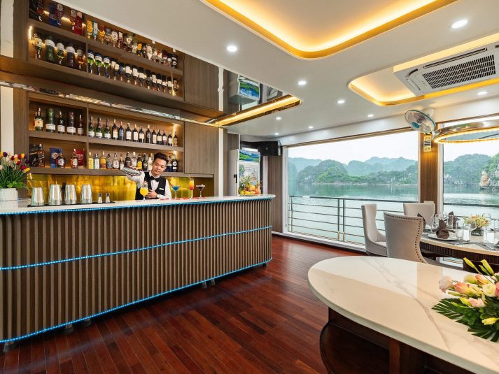 quầy bar Du thuyền Hercules Premium