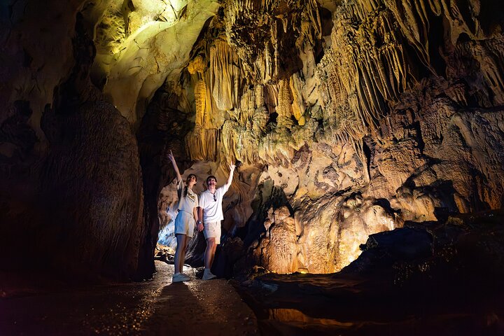 tham quan tour Du thuyền Tropical Cruise