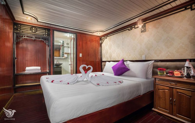 view phòng ngủ Du thuyền Lavender