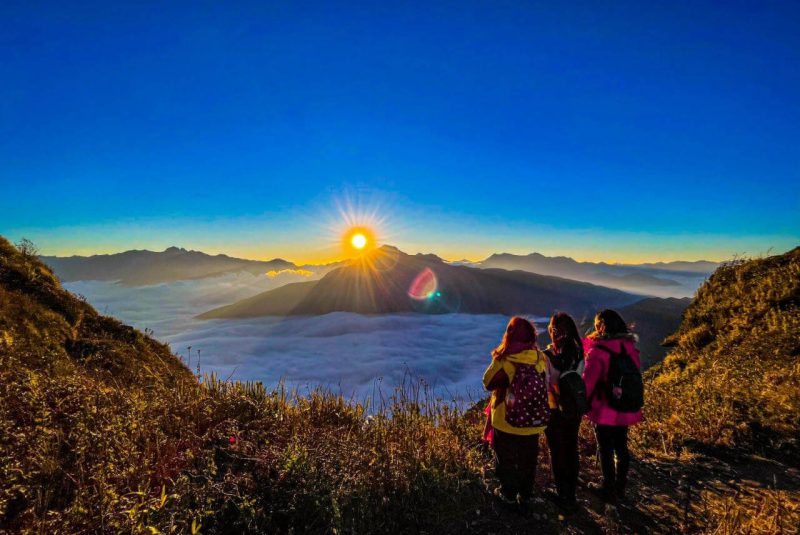 Bình minh & hoàng hôn y ty