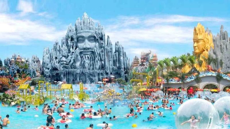 Khu du lịch Khoang Xanh Suối Tiên