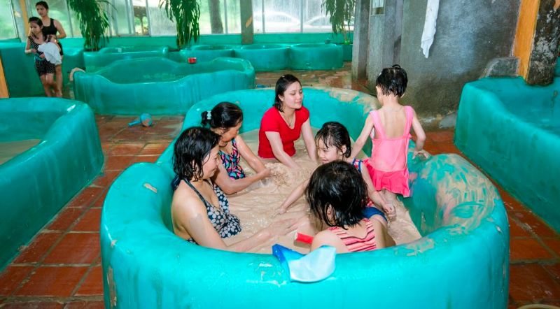 Tắm khoáng – ngâm bùn