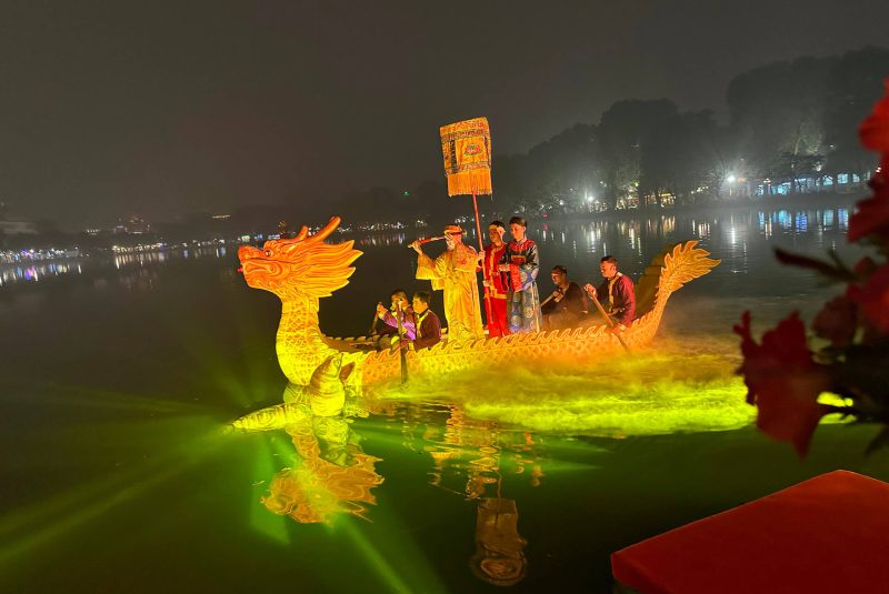 ca nhạc Đền Ngọc Sơn