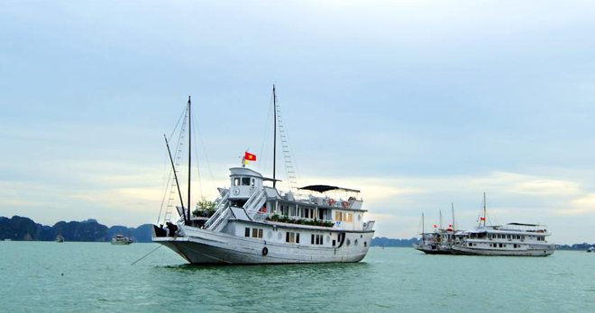 du thuyền Helios