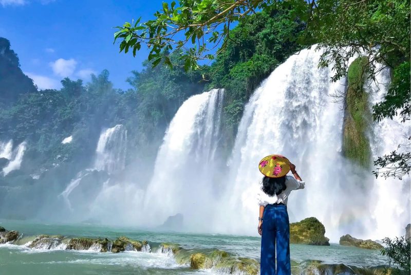 check in thác bản giốc