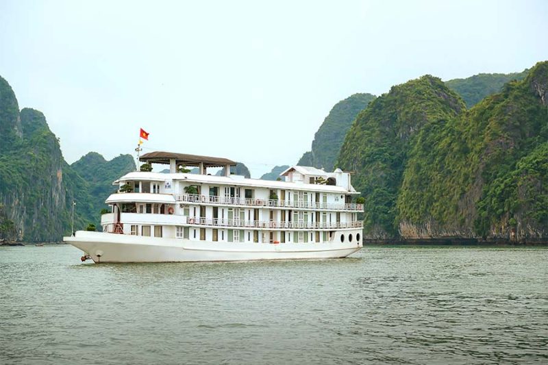 DU THUYỀN 6 SAO VELA BEACH CLUB CRUISE