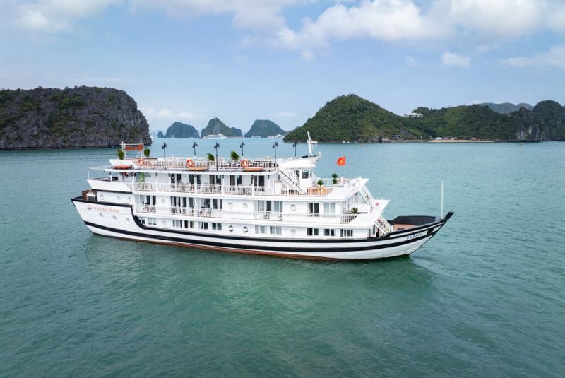 DU THUYỀN COZY BAY GRAND