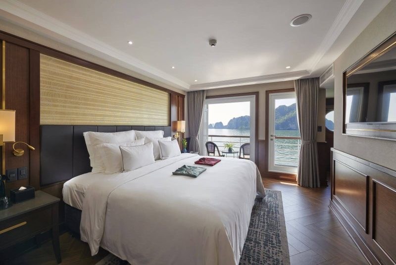 DU THUYỀN PARADISE LEGACY CRUISE