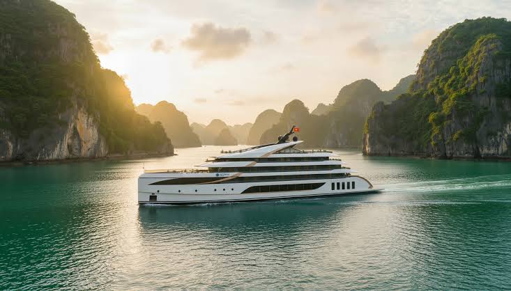 DU THUYỀN VICTORIOUS CRUISE
