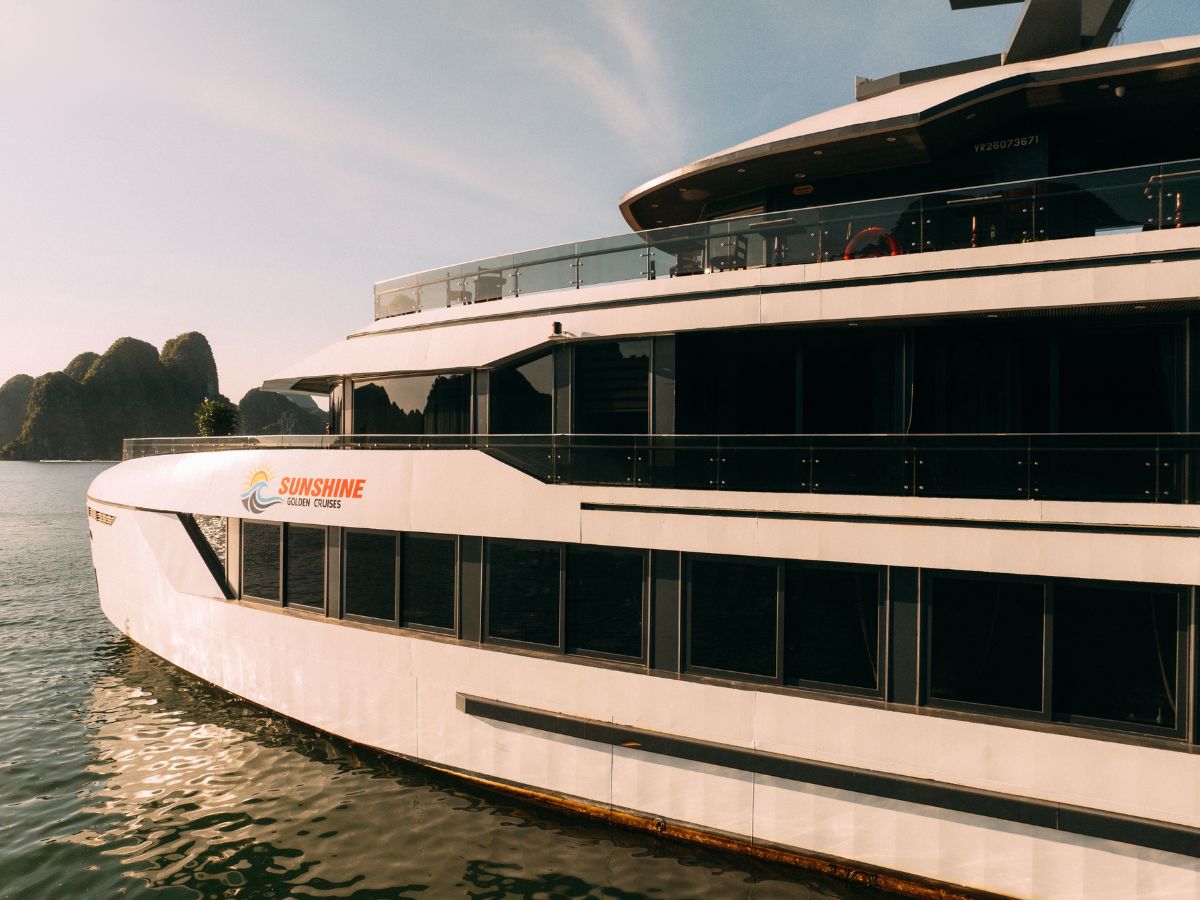 Du Thuyền Sunshine Cruise Lan Hạ 5 Sao