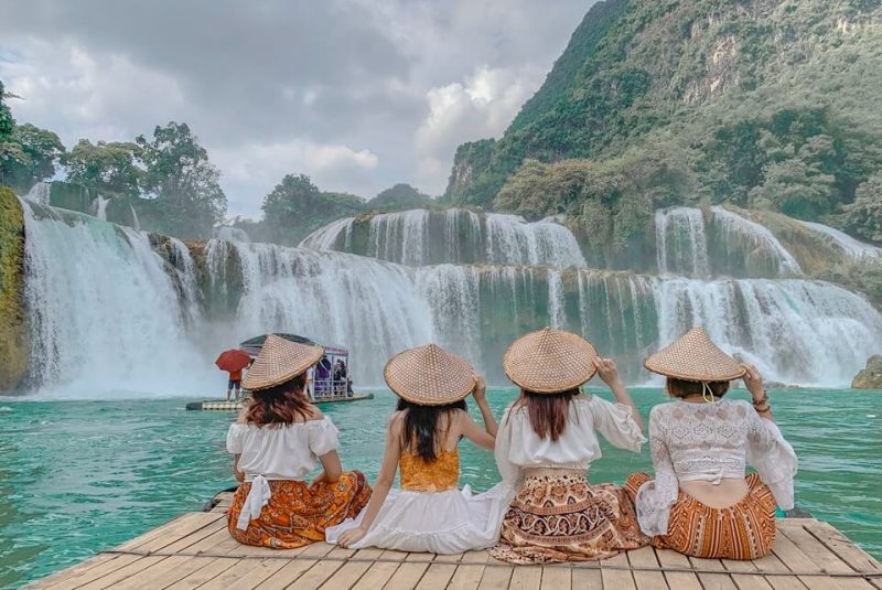 check in thác bản giốc 