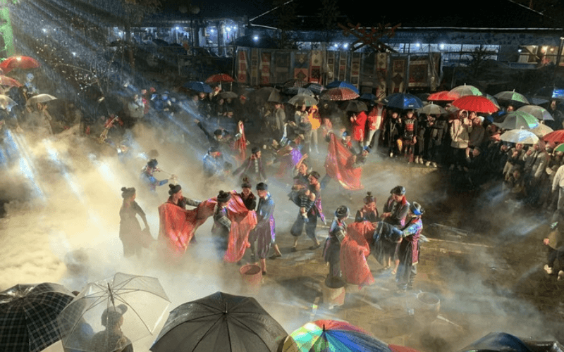 sapa chơi gì